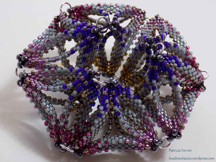 kaleidocycle1_beadmechanics