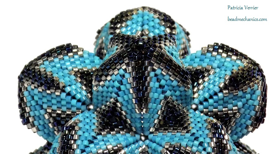 rickrack_dodecahedron_4S_beadmechanics