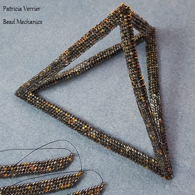 BeadMechanics_IntersectingTetra_InProgress2