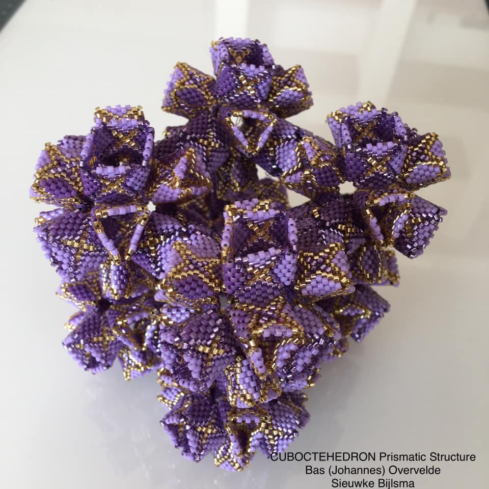 Beadwork cuboctahedron prismatic structure by Sieuwke Bijlsma